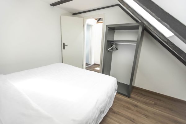 appartement-2chambres-balcon-2A469389D-79EE-8FC8-780B-548C4FE71CBF.jpg