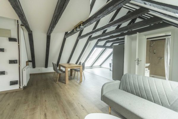 appartement-2chambres-balcon-6FAECB3D7-3C90-07FA-E402-5E6CB54BB87F.jpg